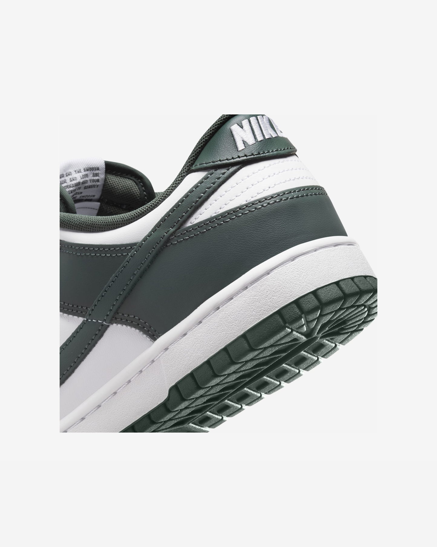 Dunk Low Retro
