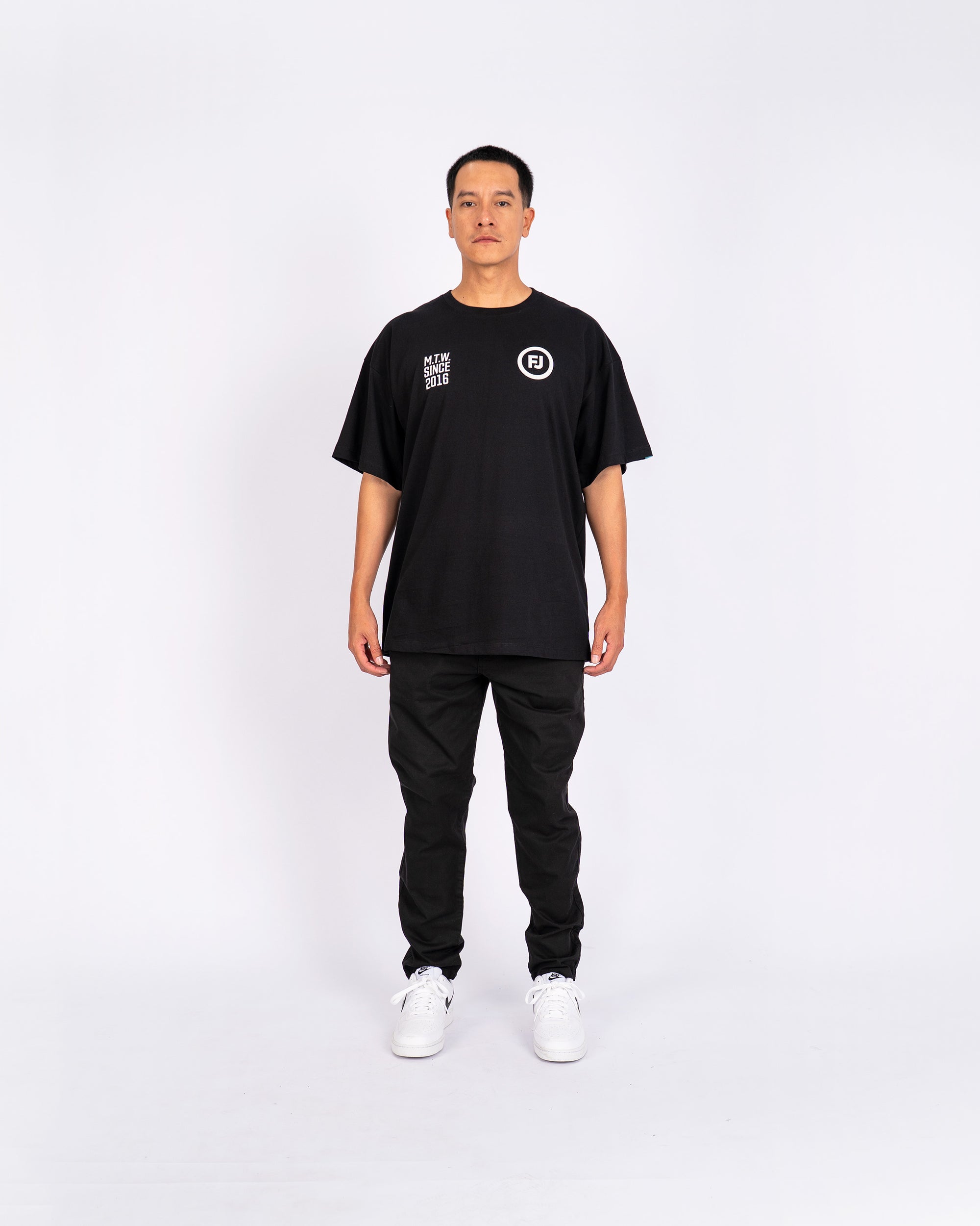 Crest MTW Oversize Tee Negro